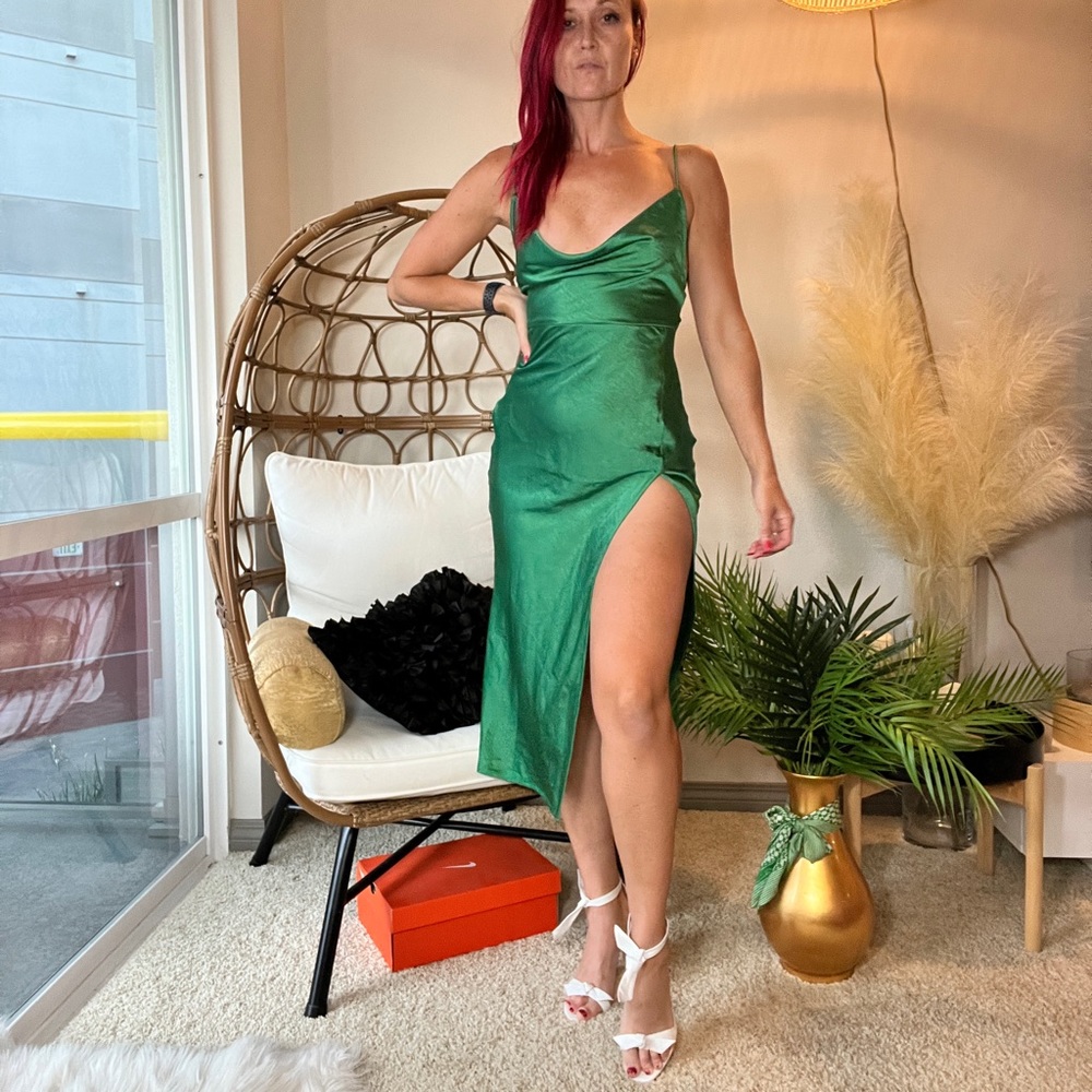 Green Walk the Line Maxi Dress - Picture 7 of 14